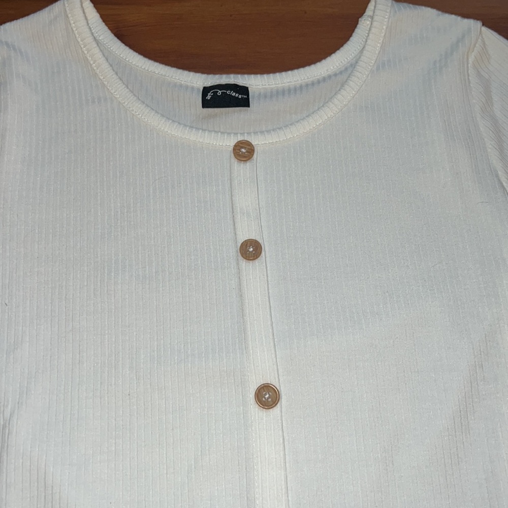 white too - Picture 2 of 4